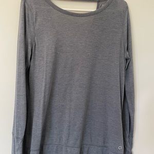 GREY LONG SLEEVE SHIRT WITH BACK-CUTOUT FROM GAP FIT